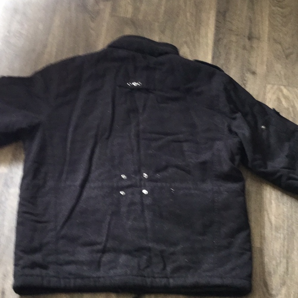 Jacket - Picture 2 of 5